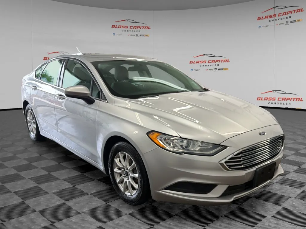 Silver 2017 Ford Fusion S for sale in Dunkirk, IN