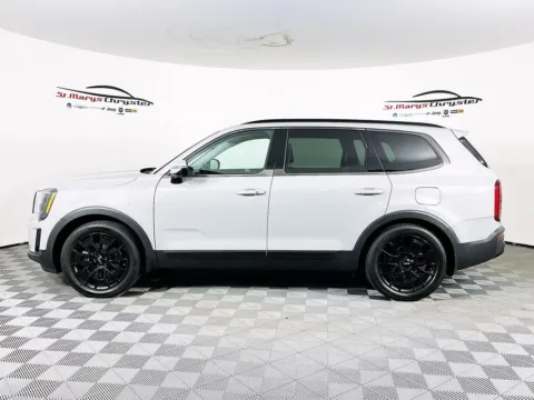 More photos of 2022 Kia Telluride SX at Glass Capital Chrysler Dodge Jeep RAM, IN