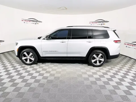 More photos of 2021 Jeep Grand Cherokee L Limited at Glass Capital Chrysler Dodge Jeep RAM, IN