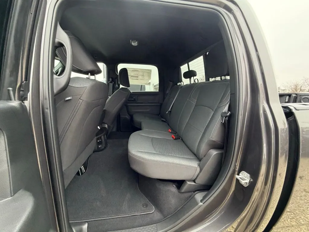 2026 RAM 2500 Tradesman - Photo 10