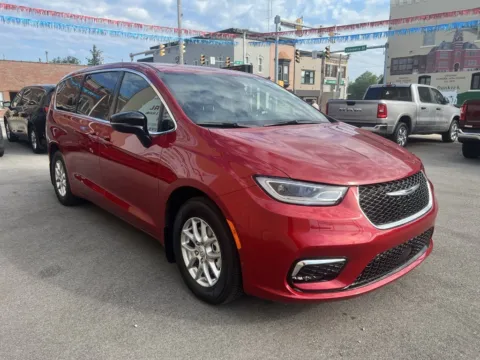 Another view of 2025 Chrysler Pacifica Select for sale in Dunkirk, IN at Glass Capital Chrysler Dodge Jeep RAM
