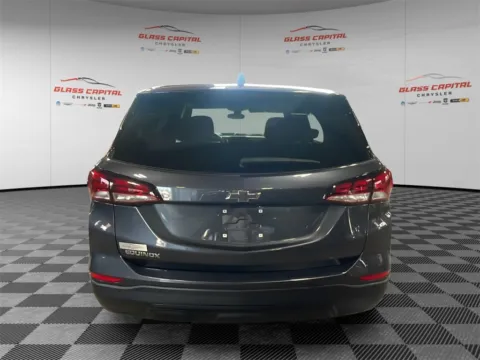 More photos of 2022 Chevrolet Equinox LS at Glass Capital Chrysler Dodge Jeep RAM, IN