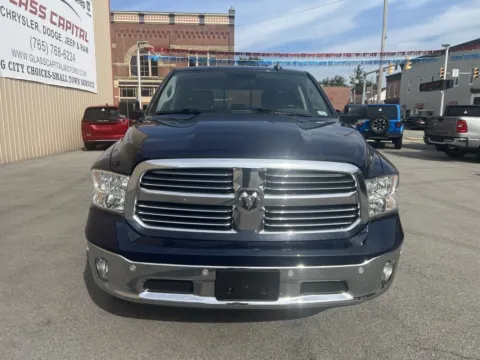 More photos of 2017 Ram 1500 Big Horn at Glass Capital Chrysler Dodge Jeep RAM, IN