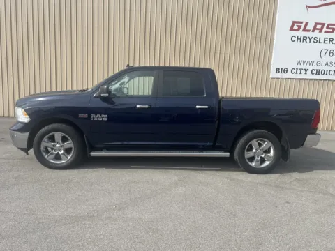 More photos of 2017 Ram 1500 Big Horn at Glass Capital Chrysler Dodge Jeep RAM, IN