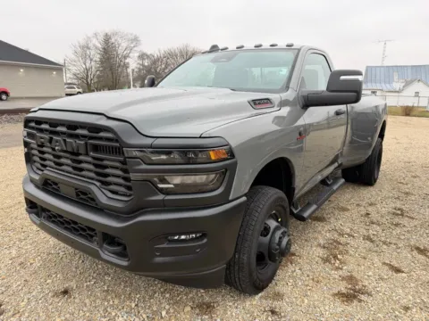 More photos of 2026 Ram 3500 Tradesman at Glass Capital Chrysler Dodge Jeep RAM, IN