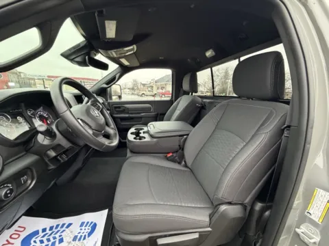 More photos of 2026 Ram 3500 Tradesman at Glass Capital Chrysler Dodge Jeep RAM, IN