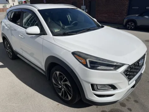 White 2019 Hyundai Tucson Sport for sale in Dunkirk, IN