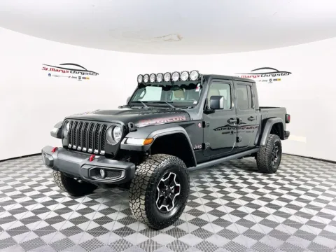More photos of 2021 Jeep Gladiator Rubicon at St. Marys Chrysler Dodge Jeep, OH