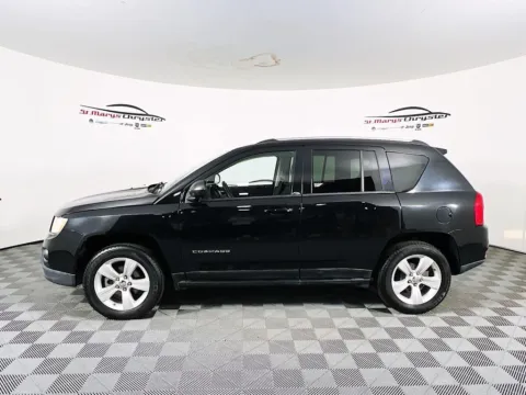 More photos of 2012 Jeep Compass Latitude at St. Marys Chrysler Dodge Jeep, OH