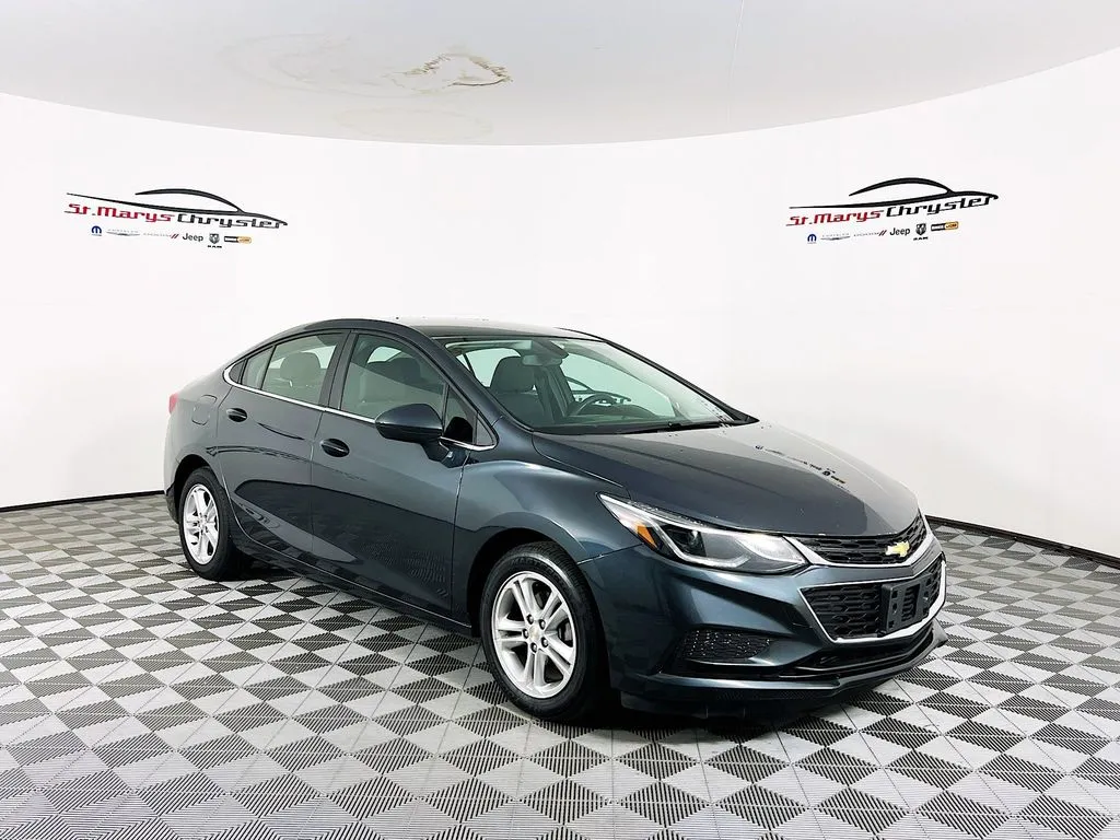 Gray 2017 Chevrolet Cruze LT for sale in Saint Marys, OH