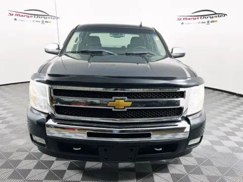 Another view of 2010 Chevrolet Silverado 1500 LT for sale in Saint Marys, OH at St. Marys Chrysler Dodge Jeep