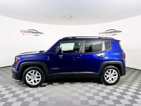 More photos of 2018 Jeep Renegade Latitude at St. Marys Chrysler Dodge Jeep, OH
