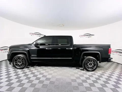 More photos of 2018 GMC Sierra 1500 Denali at St. Marys Chrysler Dodge Jeep, OH