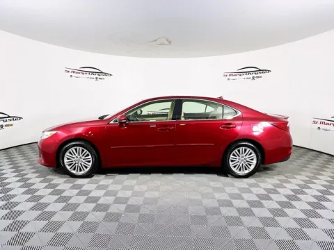 More photos of 2014 Lexus ES 350 at St. Marys Chrysler Dodge Jeep, OH