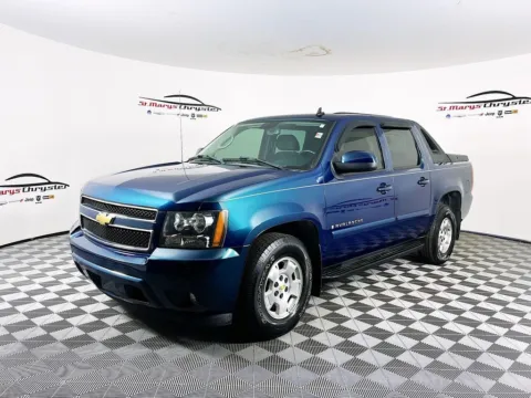 More photos of 2007 Chevrolet Avalanche 1500 LS at St. Marys Chrysler Dodge Jeep, OH