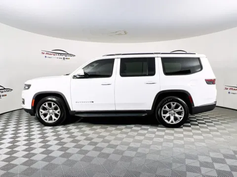 More photos of 2022 Jeep Wagoneer Series II at St. Marys Chrysler Dodge Jeep, OH