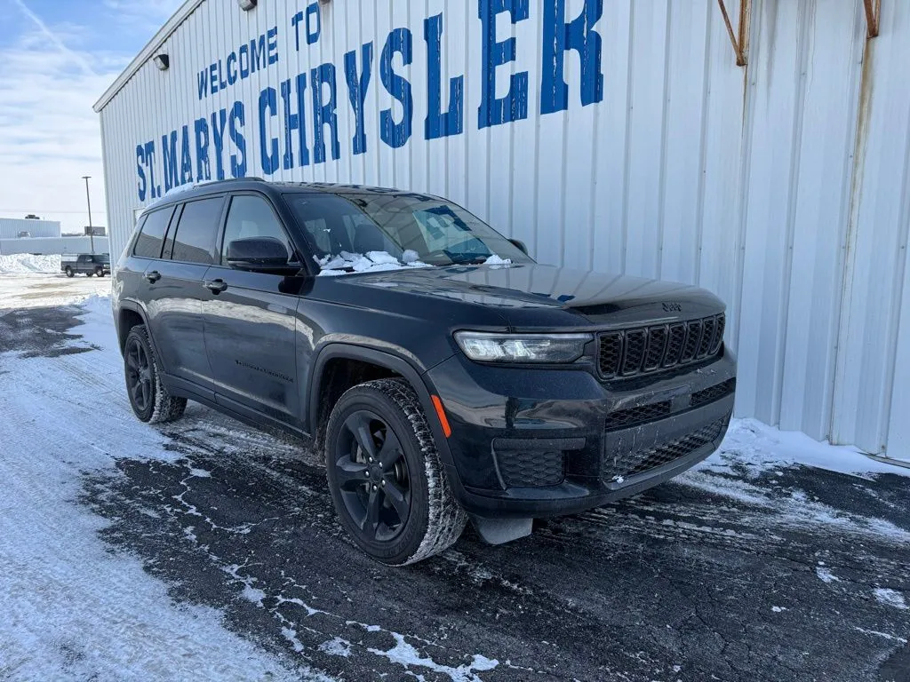 Black 2023 Jeep Grand Cherokee L Altitude for sale in Saint Marys, OH