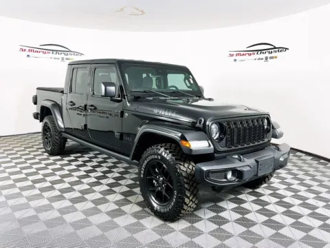 Black 2024 Jeep Gladiator Willys for sale in Saint Marys, OH