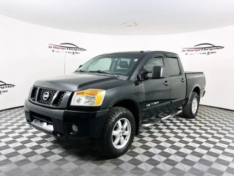 More photos of 2011 Nissan Titan PRO-4X at St. Marys Chrysler Dodge Jeep, OH