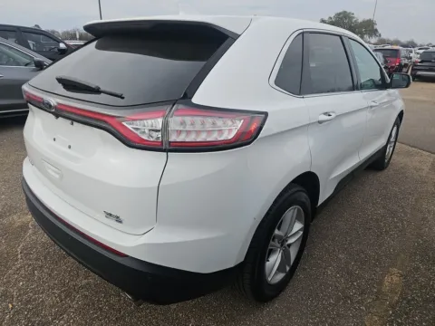 More photos of 2018 Ford Edge SEL at St. Marys Chrysler Dodge Jeep, OH