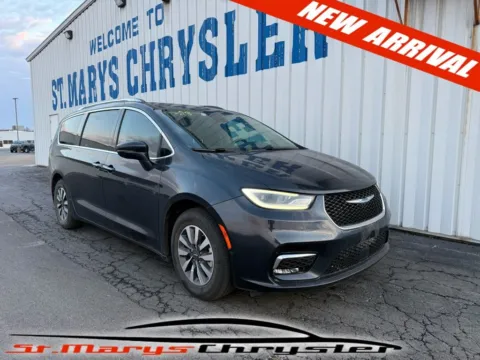 Blue 2021 Chrysler Pacifica Hybrid Touring L for sale in Saint Marys, OH