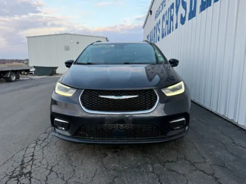 Another view of 2021 Chrysler Pacifica Hybrid Touring L for sale in Saint Marys, OH at St. Marys Chrysler Dodge Jeep
