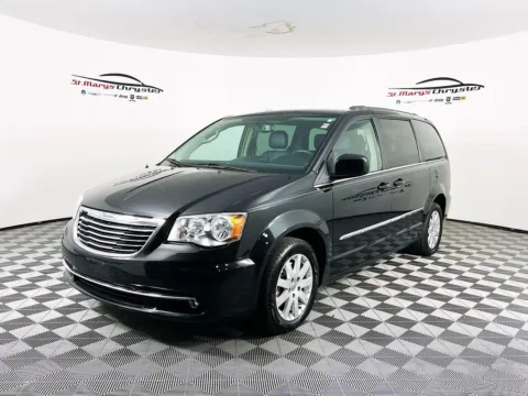More photos of 2014 Chrysler Town & Country Touring at St. Marys Chrysler Dodge Jeep, OH