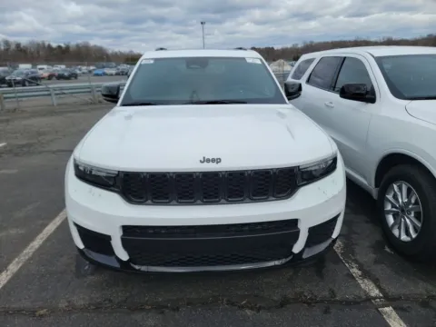 Photos of 2024 Jeep Grand Cherokee L Altitude X for sale in Saint Marys, OH at St. Marys Chrysler Dodge Jeep