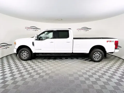 More photos of 2022 Ford F-250SD Lariat at St. Marys Chrysler Dodge Jeep, OH