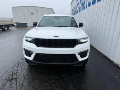 Another view of 2024 Jeep Grand Cherokee Limited for sale in Saint Marys, OH at St. Marys Chrysler Dodge Jeep