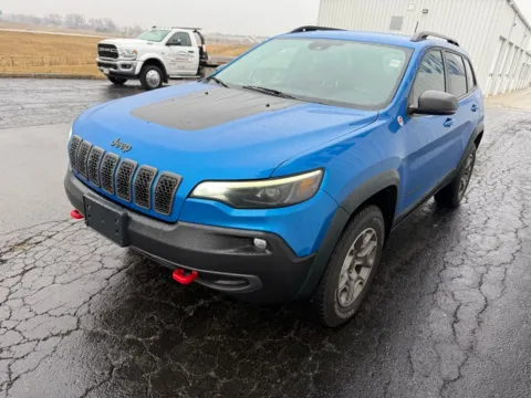 More photos of 2021 Jeep Cherokee Trailhawk at St. Marys Chrysler Dodge Jeep, OH