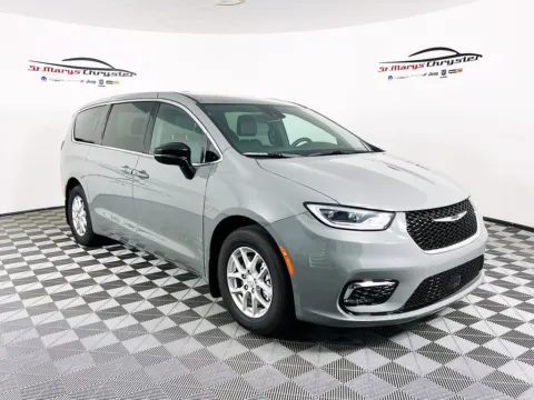 Gray 2025 Chrysler Pacifica Select for sale in Saint Marys, OH