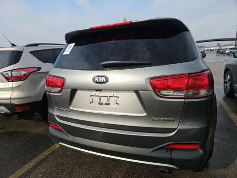 More photos of 2017 Kia Sorento EX at St. Marys Chrysler Dodge Jeep, OH
