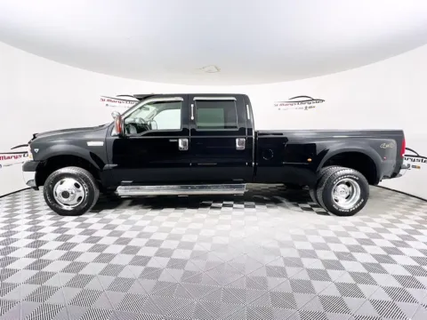 More photos of 2006 Ford F-350SD at St. Marys Chrysler Dodge Jeep, OH