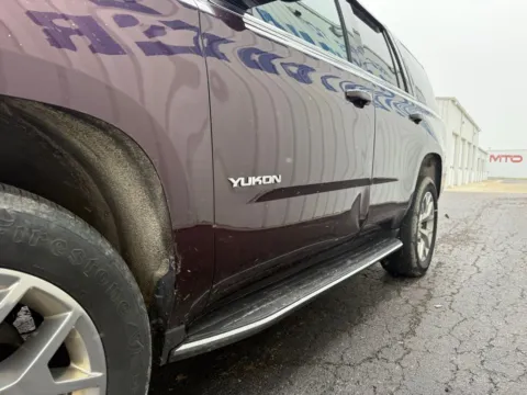 More photos of 2017 GMC Yukon SLE at St. Marys Chrysler Dodge Jeep, OH