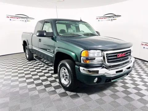 Green 2004 GMC Sierra 2500HD SLT for sale in Saint Marys, OH