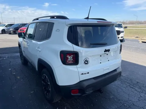 More photos of 2023 Jeep Renegade at St. Marys Chrysler Dodge Jeep, OH