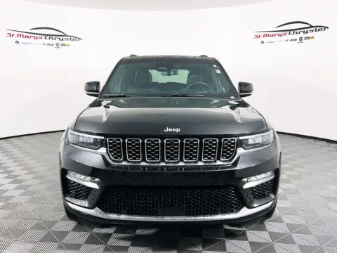 Another view of 2024 Jeep Grand Cherokee Summit for sale in Saint Marys, OH at St. Marys Chrysler Dodge Jeep