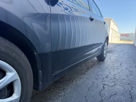 More photos of 2012 Hyundai Accent GLS at St. Marys Chrysler Dodge Jeep, OH