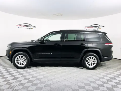 More photos of 2023 Jeep Grand Cherokee L Laredo at St. Marys Chrysler Dodge Jeep, OH