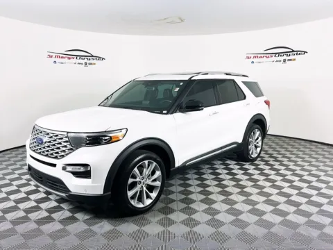 More photos of 2023 Ford Explorer Platinum at St. Marys Chrysler Dodge Jeep, OH