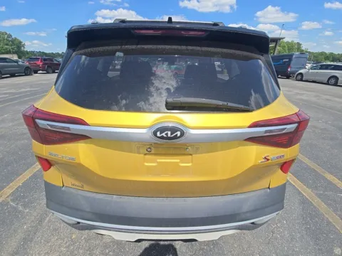 More photos of 2021 Kia Seltos S at St. Marys Chrysler Dodge Jeep, OH