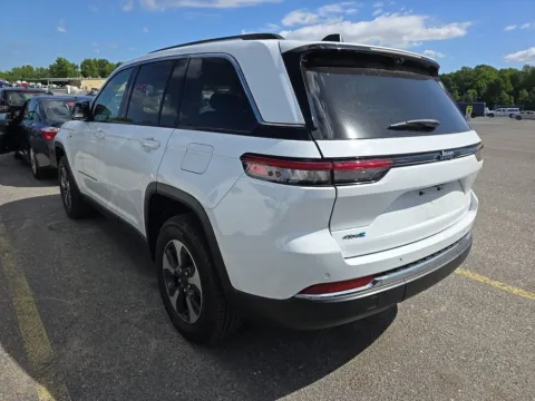 More photos of 2022 Jeep Grand Cherokee 4xe at St. Marys Chrysler Dodge Jeep, OH