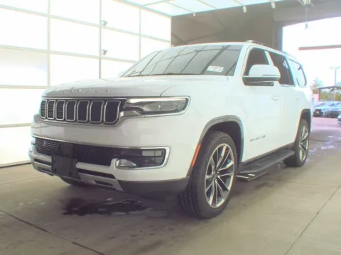 More photos of 2022 Jeep Wagoneer Series II at St. Marys Chrysler Dodge Jeep, OH