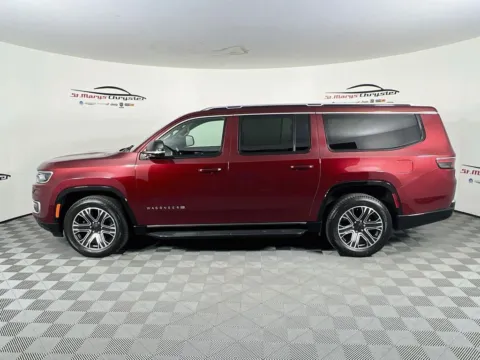 More photos of 2024 Jeep Wagoneer L Series II at St. Marys Chrysler Dodge Jeep, OH