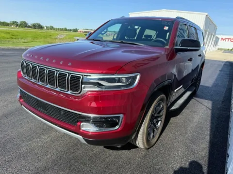 Another view of 2024 Jeep Wagoneer L Series II for sale in Saint Marys, OH at St. Marys Chrysler Dodge Jeep