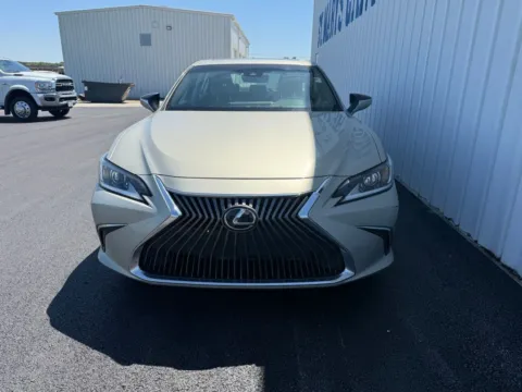 Another view of 2021 Lexus ES 250 for sale in Saint Marys, OH at St. Marys Chrysler Dodge Jeep