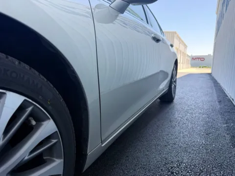 More photos of 2021 Lexus ES 250 at St. Marys Chrysler Dodge Jeep, OH
