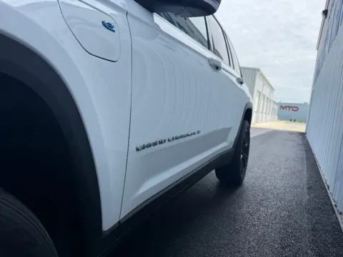 More photos of 2022 Jeep Grand Cherokee 4xe at St. Marys Chrysler Dodge Jeep, OH