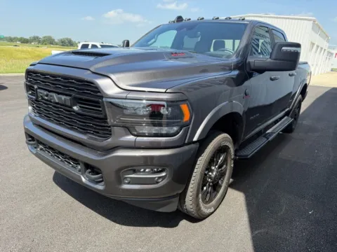 More photos of 2024 Ram 3500 Limited at St. Marys Chrysler Dodge Jeep, OH